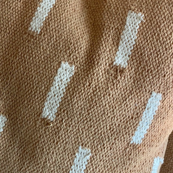 Orange throw pillows - Picture 2 of 3